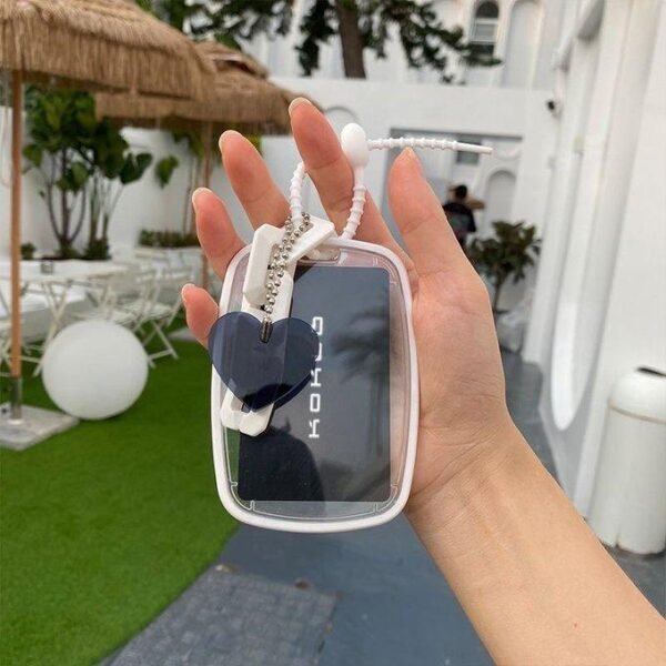 可愛いキーホルダー付きトレカケース  ホワイト  高品質ケース