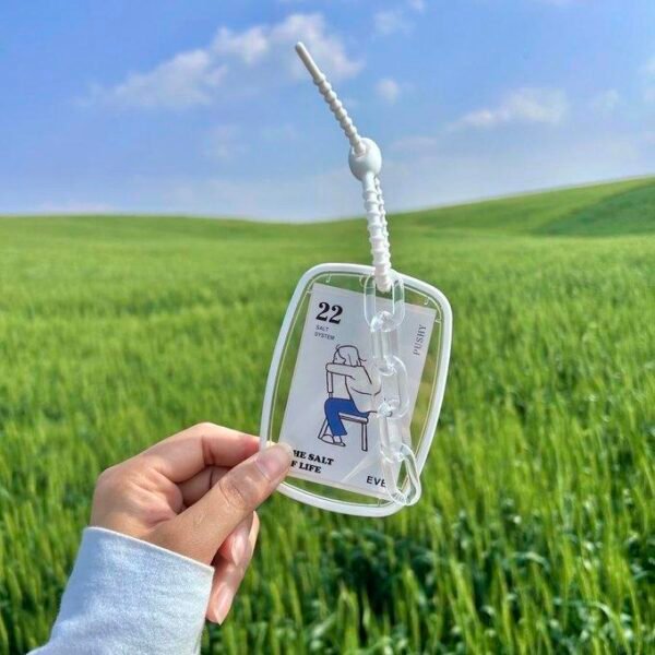 可愛いキーホルダー付きトレカケース  ホワイト  高品質ケース