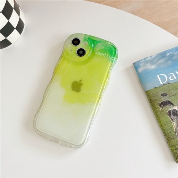 シンプルで可愛いIPhoneケース