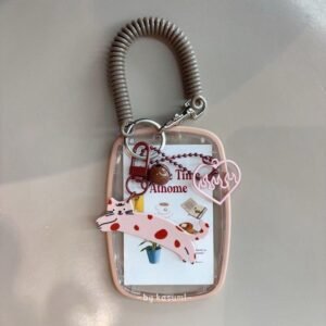 シンプルでオシャレなトレカケース  ネコチャーム 高品質ケース