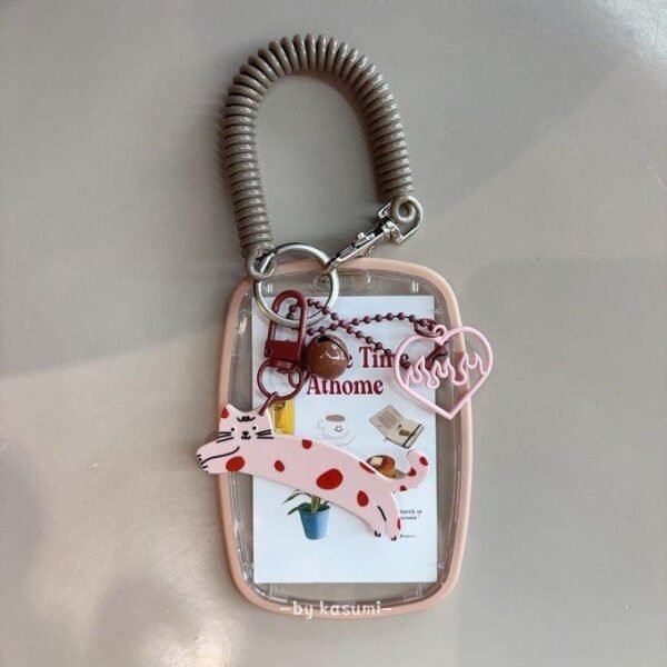 シンプルでオシャレなトレカケース  ネコチャーム 高品質ケース