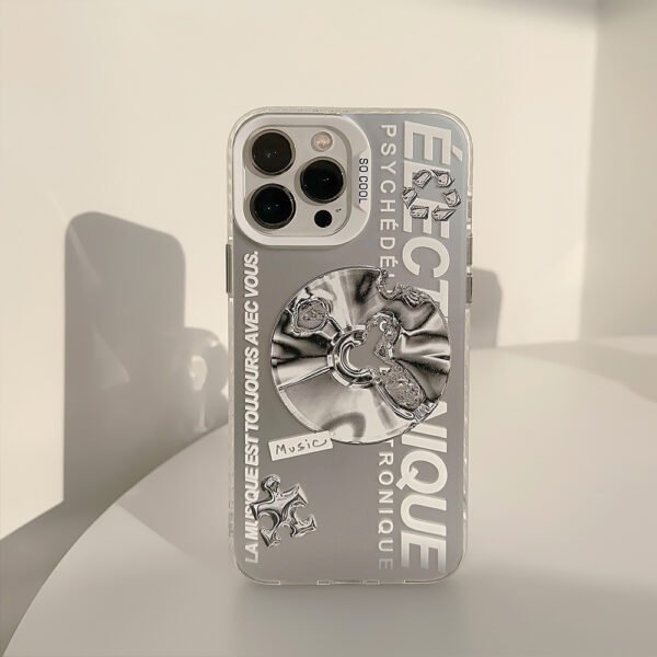 シンプルでオシャレなIPhoneケース