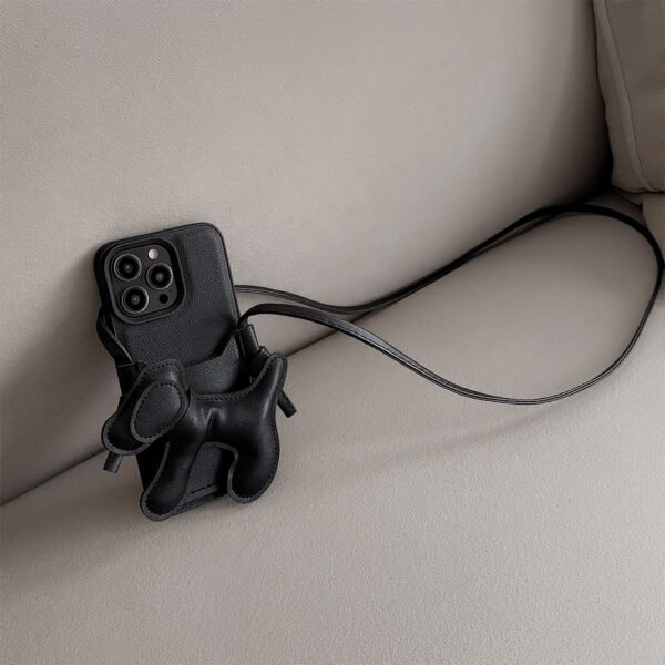 ★IPhone16シリーズ対応 可愛いワンちゃん付きの便利なショルダー付きiPhoneケース