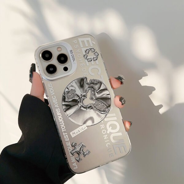 シンプルでオシャレなIPhoneケース