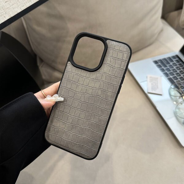 ★IPhone16シリーズ対応　レザー調 iPhoneケース ワニ革 クロコダイル　高級感アップ　
