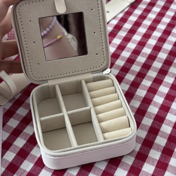 【MoonpieGirl】アクセサリー収納ケース　可愛い保護ケース　持ちやすい　プレゼント　ギフト