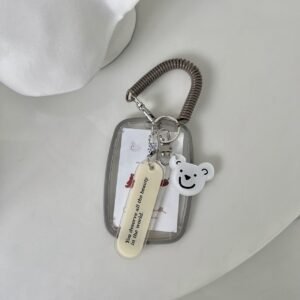 シンプルでオシャレなトレカケース  可愛いクマちゃんチャーム付き