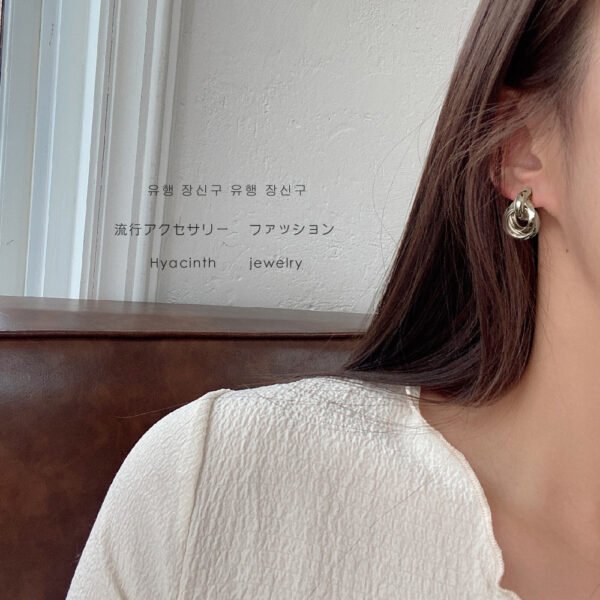 金属アレルギー対応　シンプルなピアス 　14KGF　銀メッキ