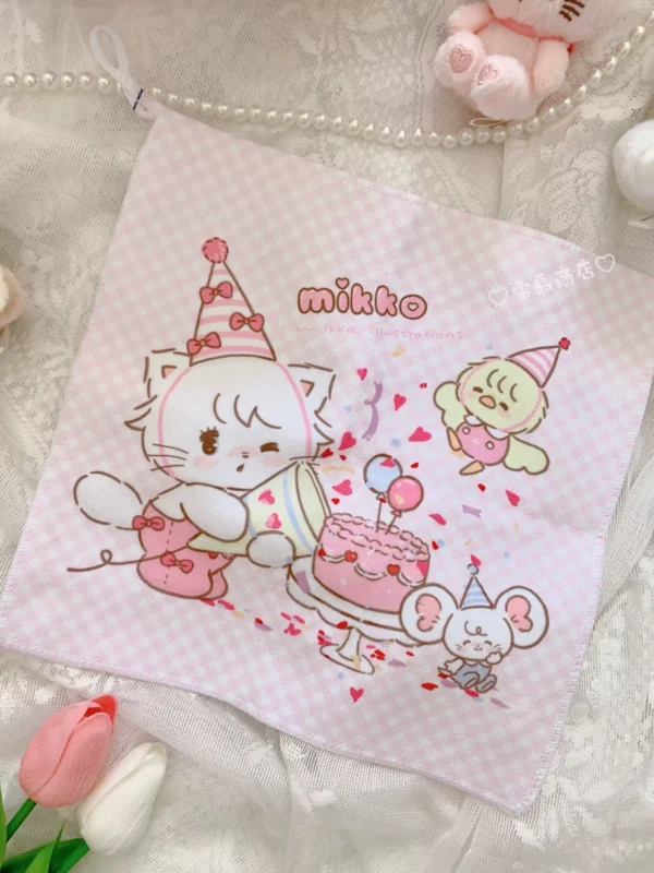 【mikko】可愛いハンカチ　ハンドルタオル