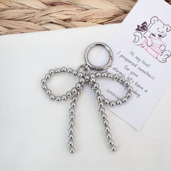 ハートチャーム　キーホルダー　スマホストラップ　キーリング　　手首ストラップ　可愛い　オシャレ