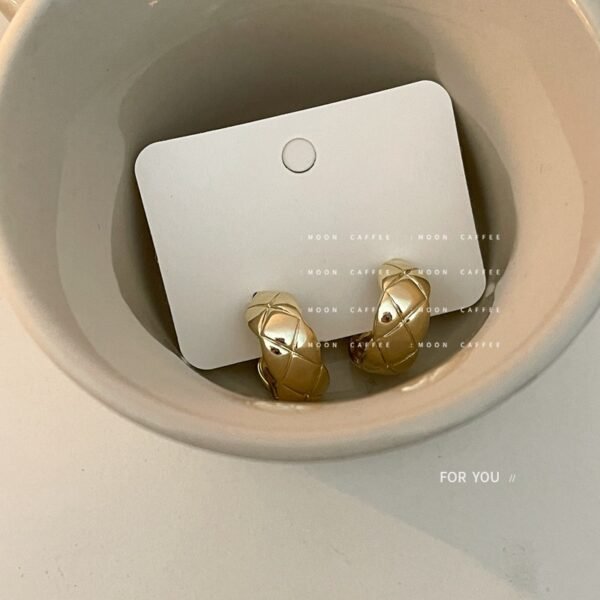 金属アレルギー対応　シンプルなピアス 　金/銀メッキ　