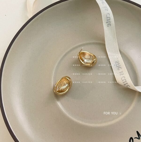 金属アレルギー対応　シンプルなピアス 　18Ｋコーティング　金メッキ　S925　