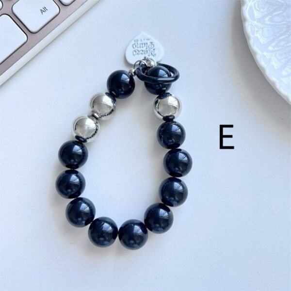 チャーム　キーホルダー　スマホストラップ　キーリング　ハンドルストラップ　手首ストラップ　　可愛い　オシャレ