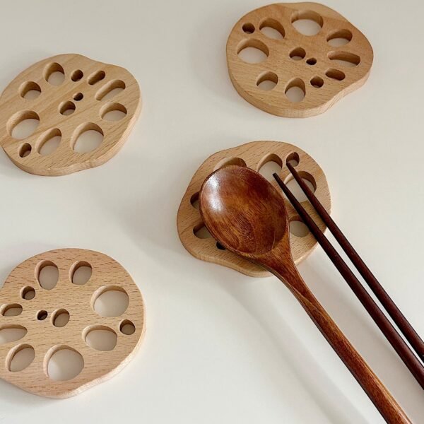 レンコン形木製コースター　韓国風雑貨