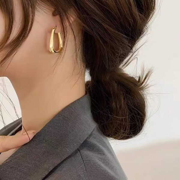 金属アレルギー対応　シンプルなピアス 　18K金メッキ/白金メッキ　